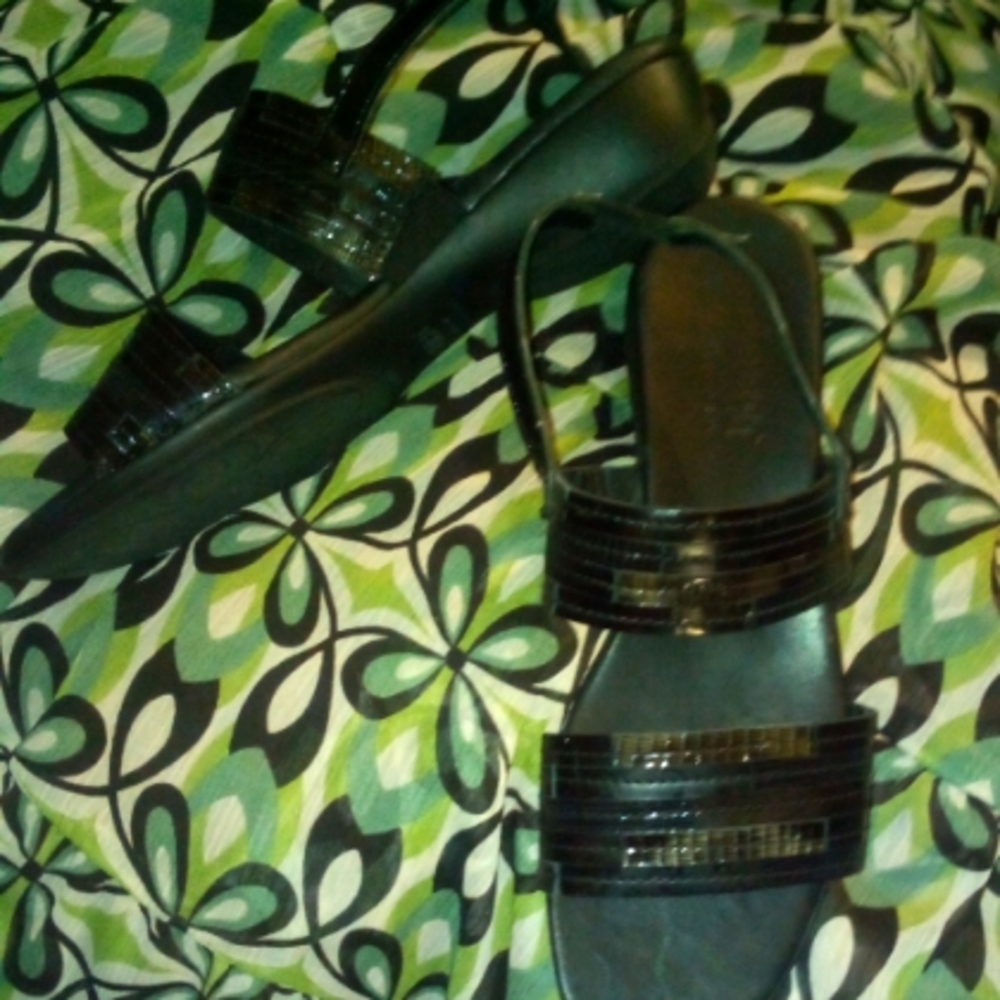 Munro Sandals